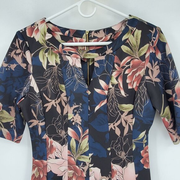 Roz & Ali Navy Blue and Floral Print Cutout Front Pleated Skirt Dress Size 10 - Picture 4 of 8